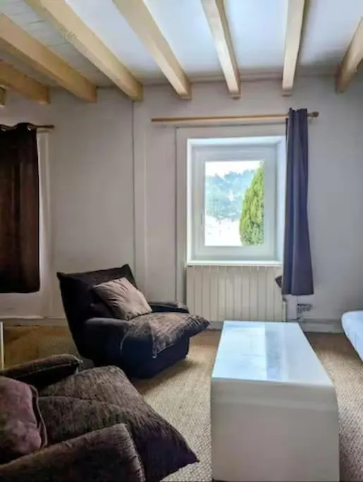 Les Gouttes Hotes - Maison De Charme Essertines-en-Chatelneuf Holiday home
