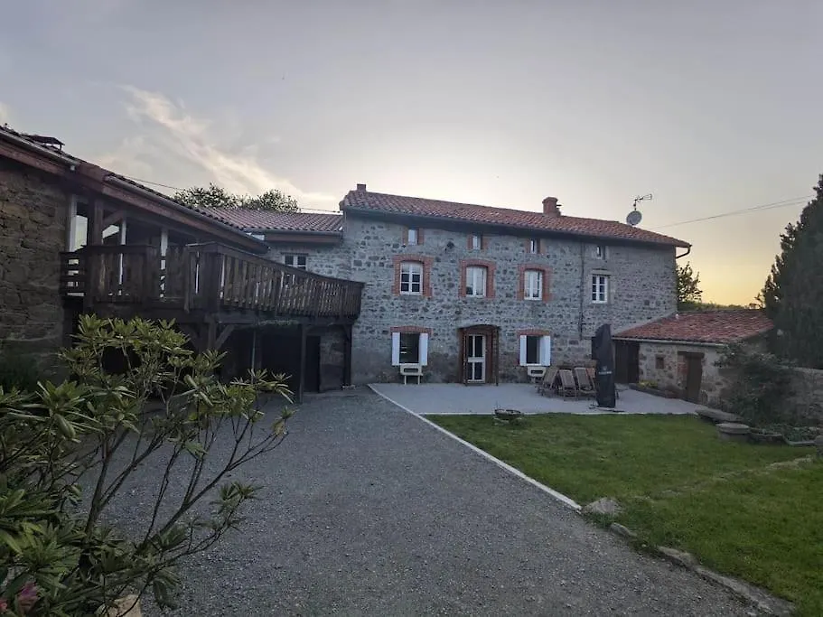 Les Gouttes Hotes - Maison De Charme Essertines-en-Chatelneuf France