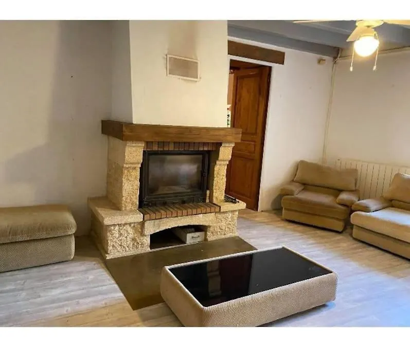 Essertines-en-Châtelneuf Les Gouttes Hotes - Maison De Charme بيت للعطل